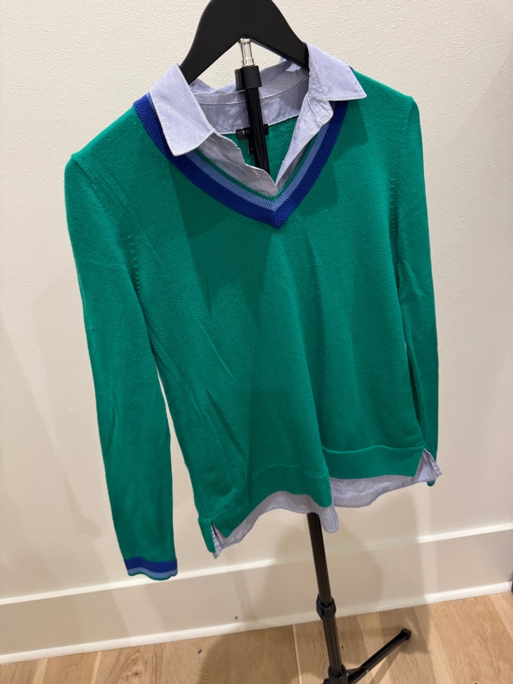 Talbots Green V-Neck Sweater‎ with Blue Trim